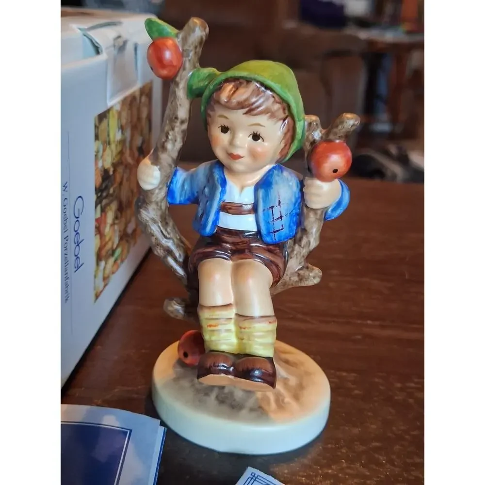 Goebel Hummel #142 3/0 
